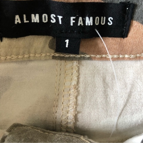 Almost Famous A-Line Mini Skirt Camouflage Print Size 1 Juniors - Picture 5 of 6